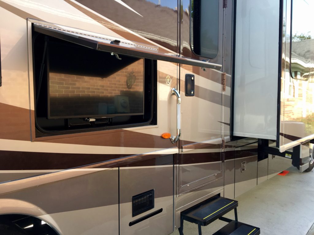 RV TV Mounting Berea Kentucky, Richmond KY, Lexingotn KY